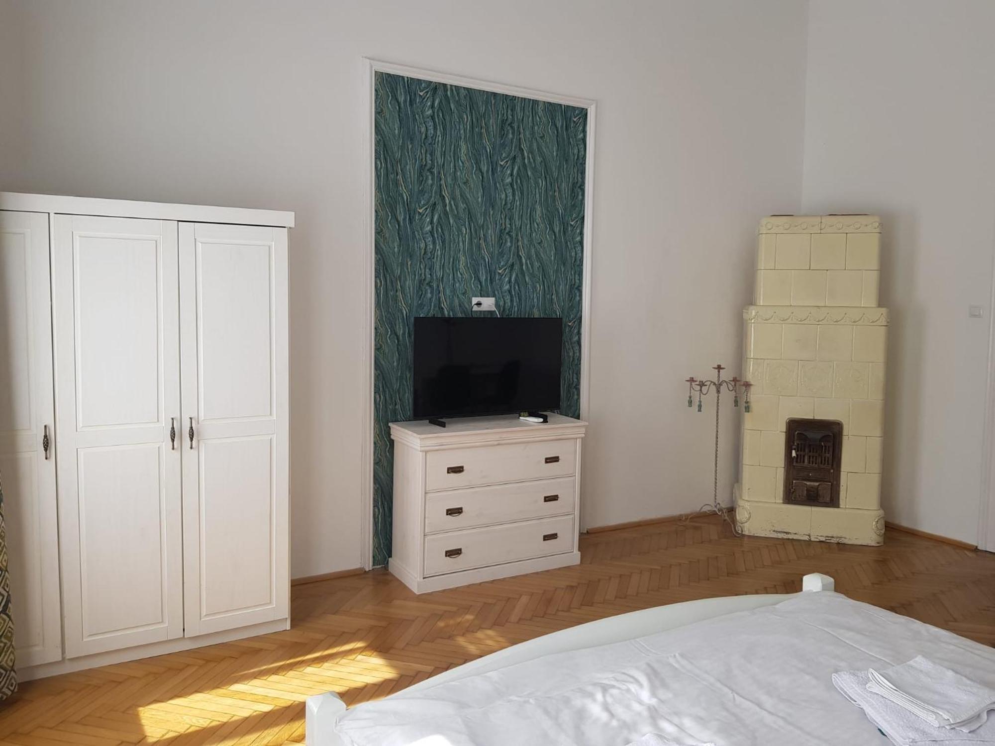 Liberte Apartments Oradea Room photo