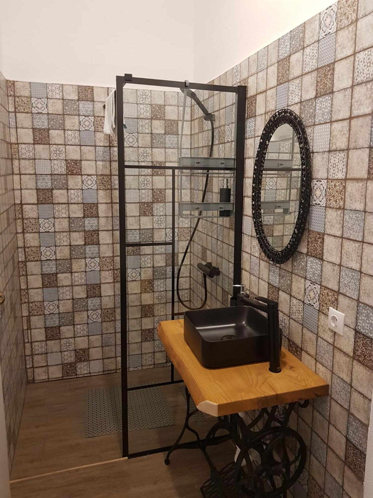 Liberte Apartments Oradea Room photo